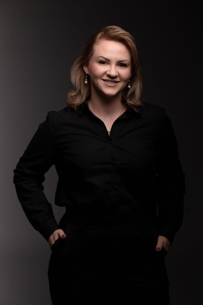 Dra. Francieli Facin